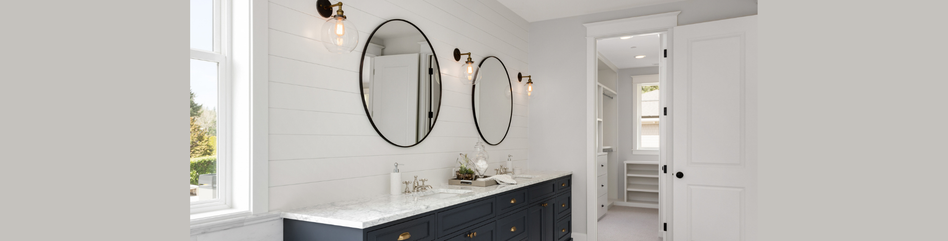 ¿Cómo elegir el espejo perfecto para tu baño?